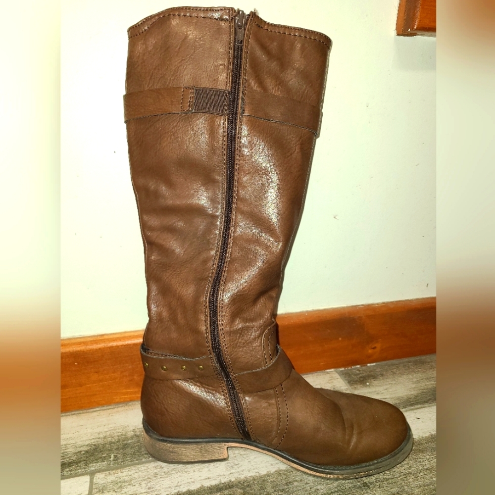 Salara baretrap calf height boots